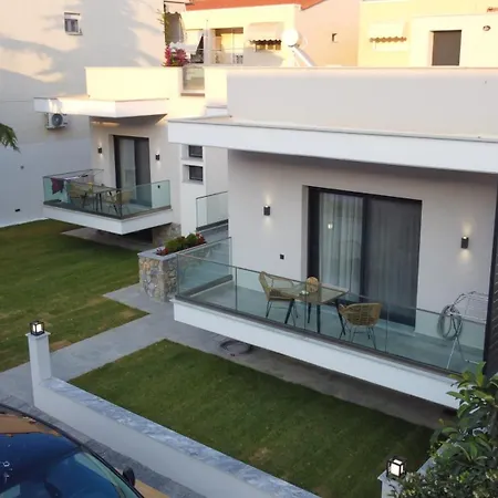 Dunes Luxury Aparthotel 3*