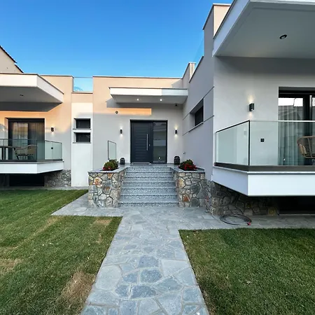 Dunes Luxury Aparthotel 3*